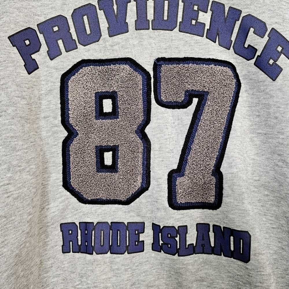 New Providence Rhode Island 87 Sweatshirt sz large - Picture 2 of 5